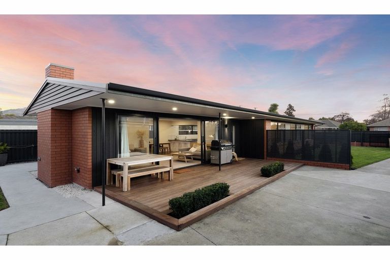 Photo of property in 30 Palmside Street, Somerfield, Christchurch, 8024