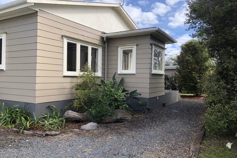 Photo of property in 46 Alice Street, Riverhead, 0820