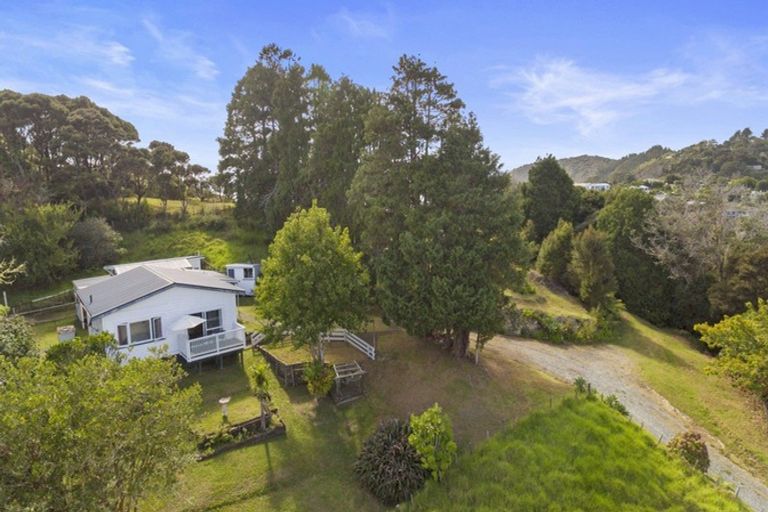 Photo of property in 19 James Street, Russell, 0202