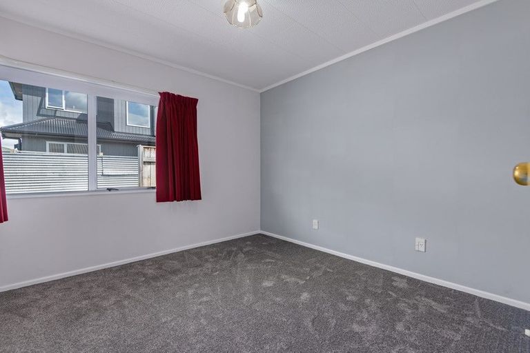 Photo of property in 964a Tremaine Avenue, Roslyn, Palmerston North, 4414