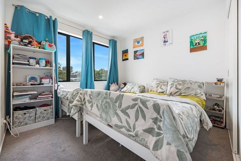 Photo of property in 9c Matuhi Rise, Henderson, Auckland, 0612