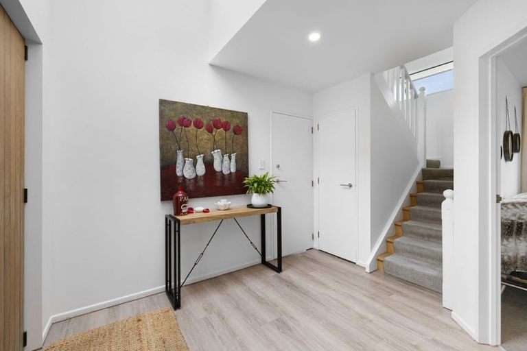 Photo of property in 73 Lowry Avenue, Redwood, Christchurch, 8051