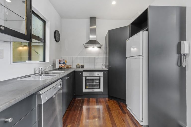 Photo of property in 10/358 The Terrace, Te Aro, Wellington, 6011