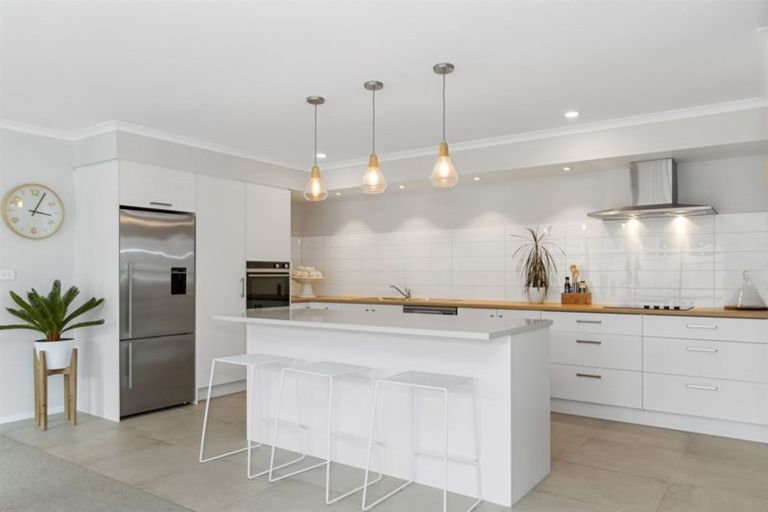 Photo of property in 63 Te Ranga Memorial Drive, Pyes Pa, Tauranga, 3112