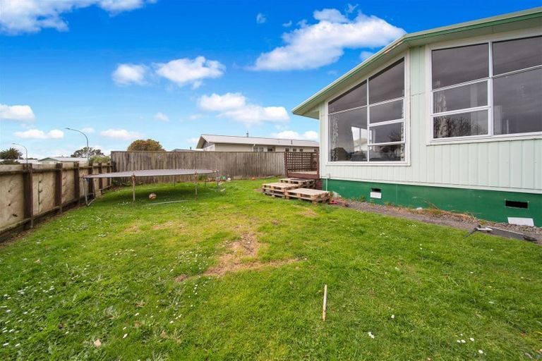Photo of property in 3 Trimble Place, Bell Block, New Plymouth, 4312