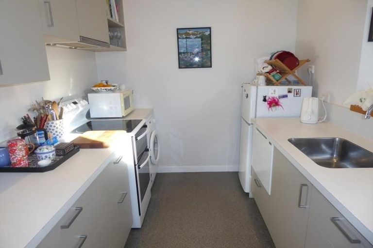 Photo of property in 110 Brougham Street, Mount Victoria, Wellington, 6011