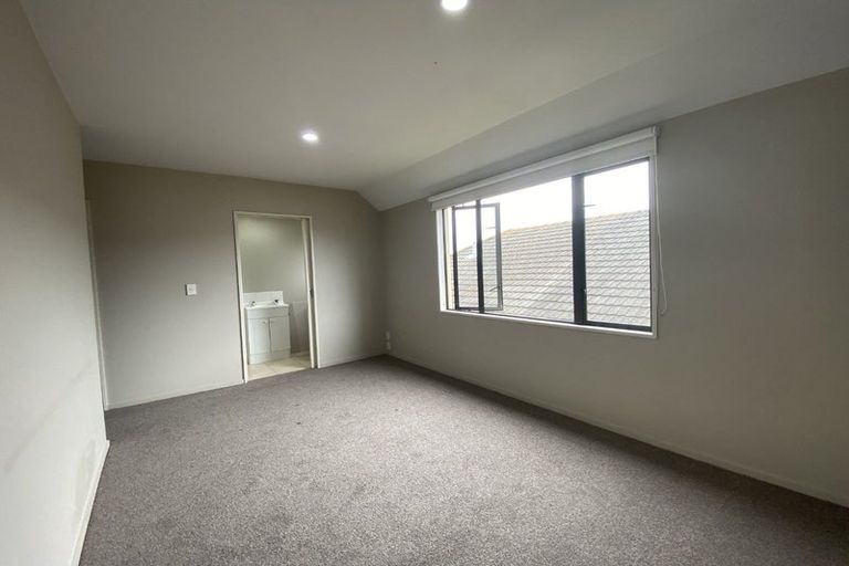 Photo of property in 3/67 Brockworth Place, Riccarton, Christchurch, 8011