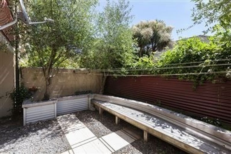 Photo of property in 4/16 Rhodes Street, Merivale, Christchurch, 8014