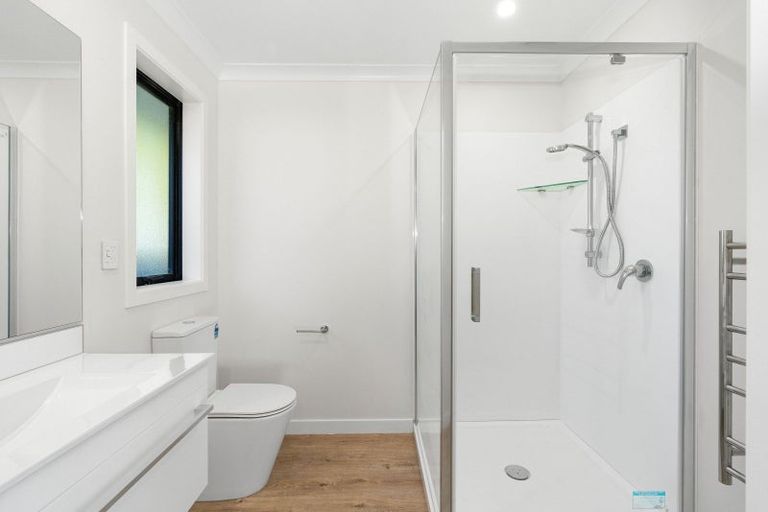 Photo of property in 16a Saint Annes Street, Levin, 5510