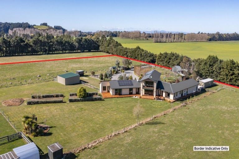 Photo of property in 120 Glews Road, Cust, Rangiora, 7471
