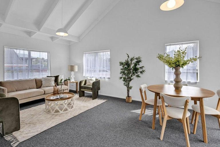 Photo of property in 2/19 Kenmore Street, Westown, New Plymouth, 4310