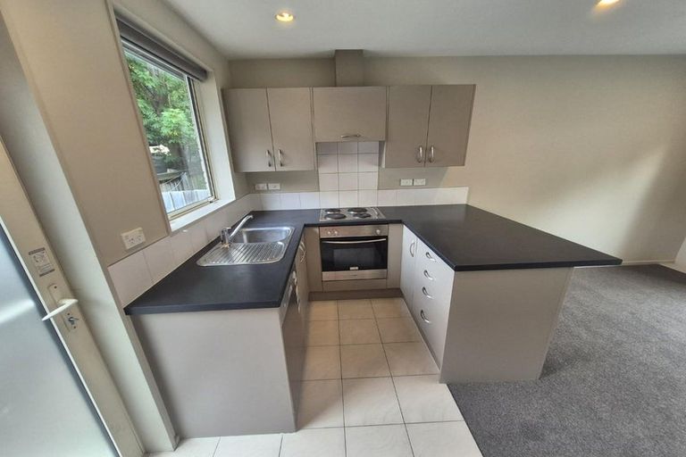 Photo of property in 1/296 Bealey Avenue, Christchurch Central, Christchurch, 8013