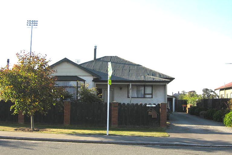 Photo of property in 33 Raymond Street, West End, Timaru, 7910