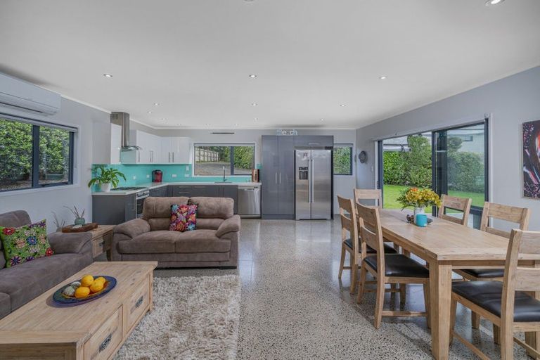 Photo of property in 3 Emmerdale Drive, Hahei, Whitianga, 3591