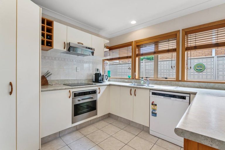 Photo of property in 2/173 Edgecumbe Road, Tauranga South, Tauranga, 3112