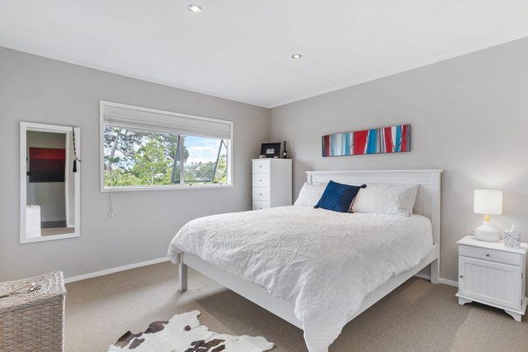Photo of property in 19 Jacaranda Avenue, Beach Haven, Auckland, 0626