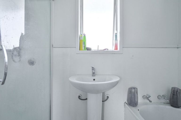 Photo of property in 845 Huia Street, Camberley, Hastings, 4120