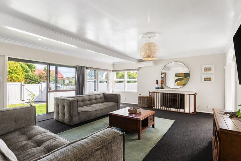 Photo of property in 107 Clifford Street, Whataupoko, Gisborne, 4010