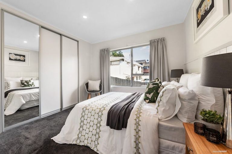 Photo of property in 161 Triangle Road, Massey, Auckland, 0614