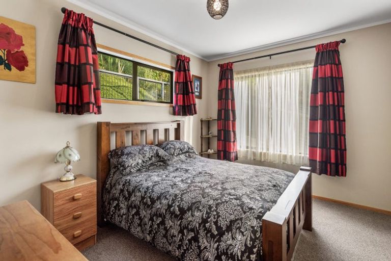 Photo of property in 48 Estuary View Road, Welcome Bay, Tauranga, 3112