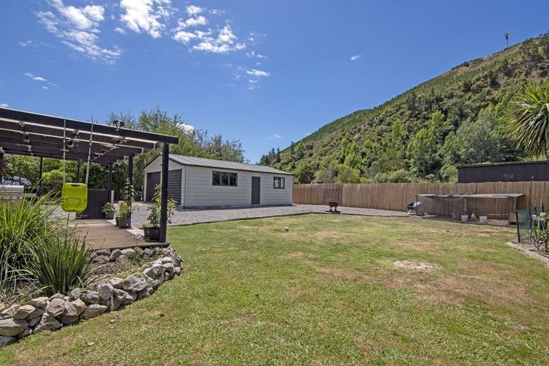 Photo of property in 100 Pigeon Valley Road, Wakefield, 7025