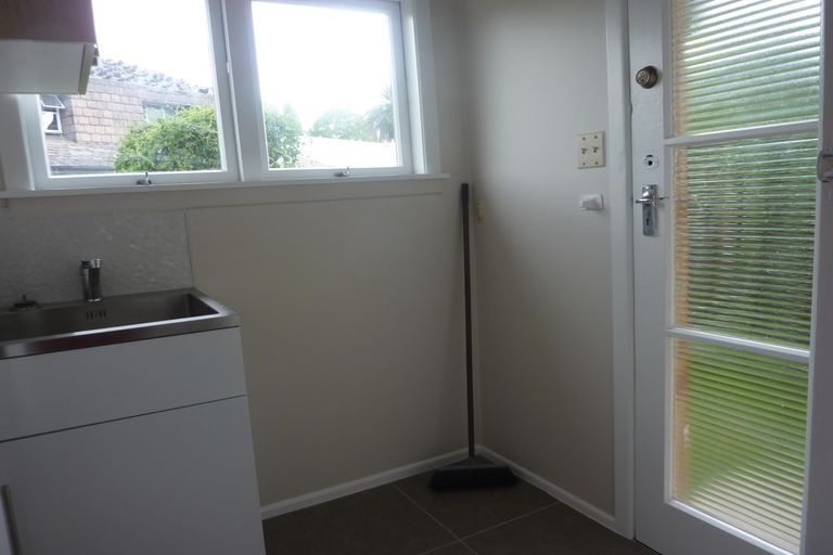 Photo of property in 3/3 Sutton Crescent, Papatoetoe, Auckland, 2025
