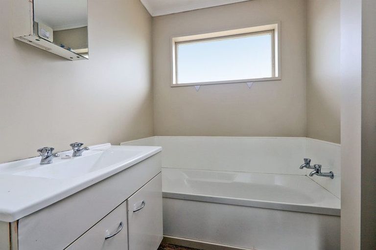 Photo of property in 6 Stonehaven Street, Flaxmere, Hastings, 4120