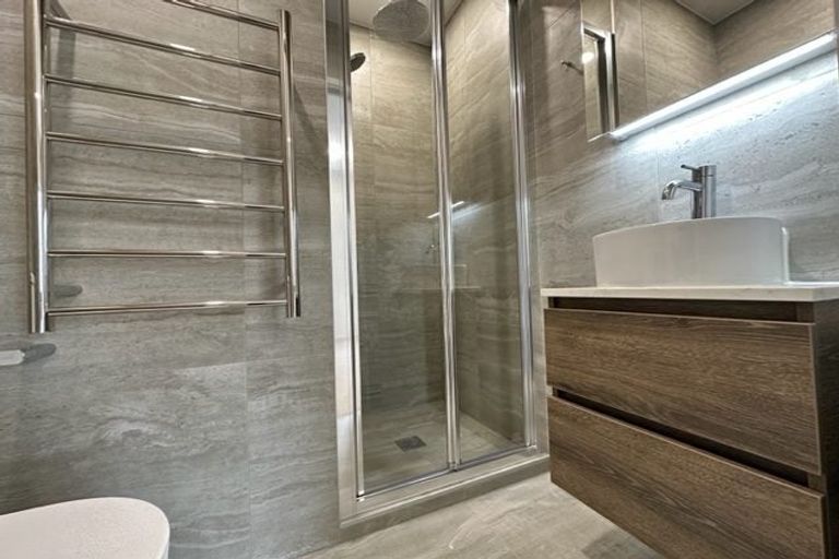 Photo of property in 6 Hadlow Terrace, Grey Lynn, Auckland, 1021