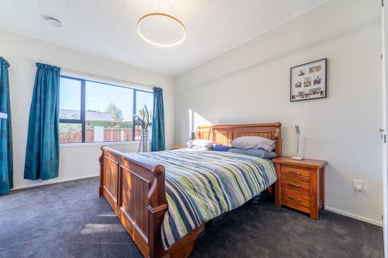 Photo of property in 18 Mckenzie Street, Geraldine, 7930