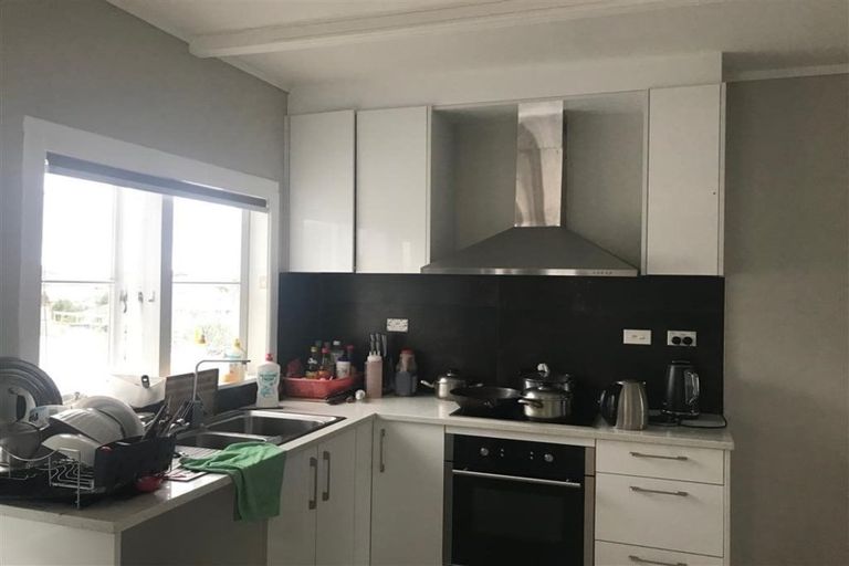 Photo of property in 28 Howe Street, Howick, Auckland, 2014