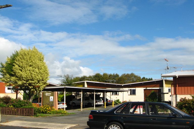 Photo of property in 80g Argyle Street, Mosgiel, 9024