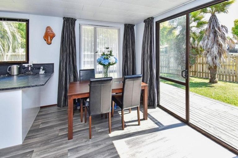 Photo of property in 1/24 Nearco Street, Randwick Park, Auckland, 2105