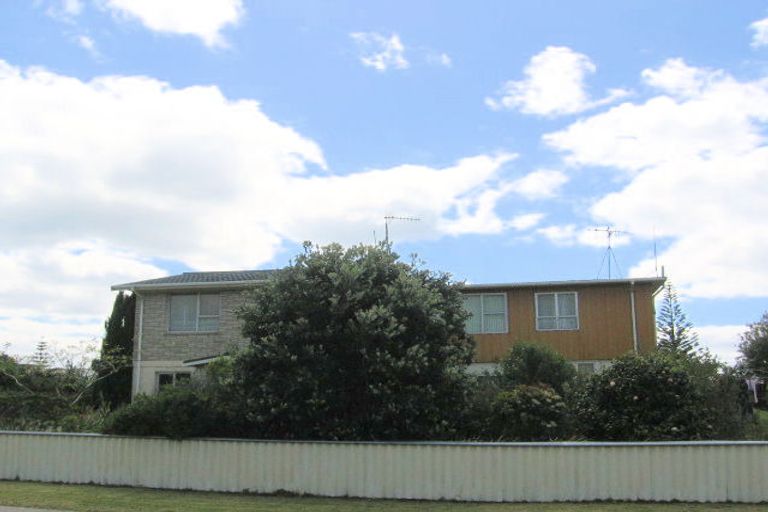 Photo of property in 15 Snell Crescent, Waihi Beach, 3611