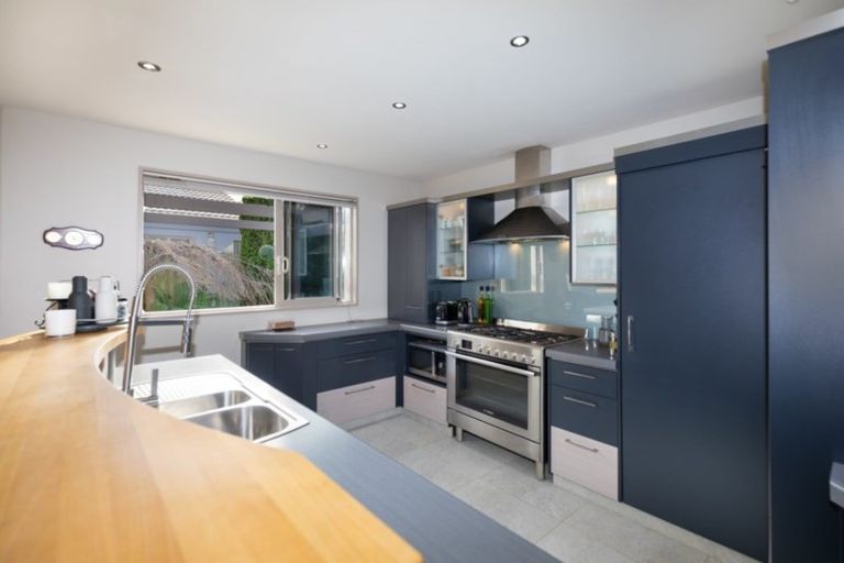 Photo of property in 6 Seacroft Place, Waimairi Beach, Christchurch, 8083