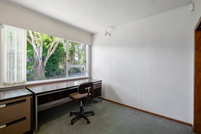 Photo of property in 16 Selwyn Street, Lower Vogeltown, New Plymouth, 4310