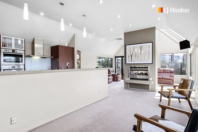 Photo of property in 30 Coolock Crescent, Waverley, Dunedin, 9013