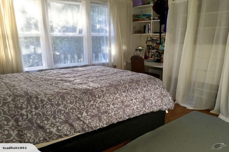 Photo of property in 82 Martindales Road, Heathcote Valley, Christchurch, 8022