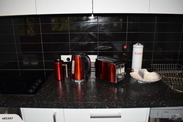 Photo of property in Nouvo Apartments, 21 Rugby Street, Mount Cook, Wellington, 6021