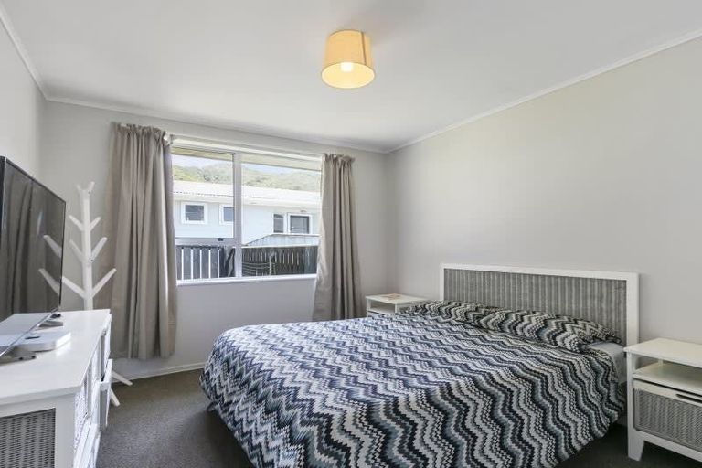 Photo of property in 2/47 Stockdale Street, Wainuiomata, Lower Hutt, 5014