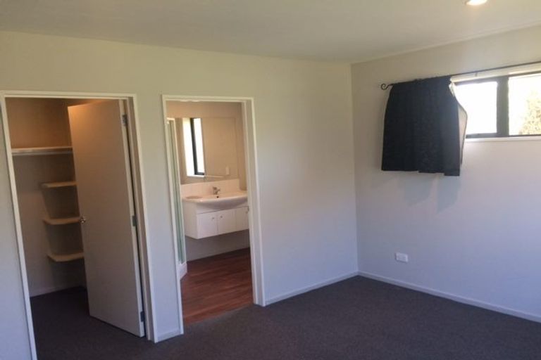 Photo of property in 92 Saint Lukes Street, Woolston, Christchurch, 8062