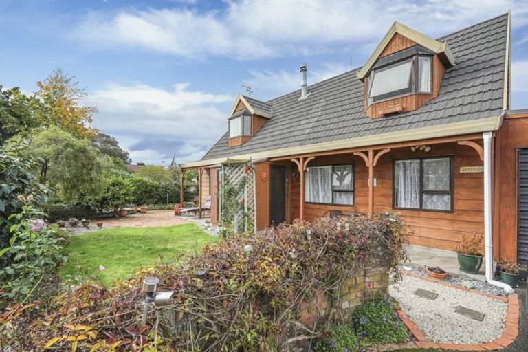 Photo of property in 11a Tainui Street, Stoke, Nelson, 7011