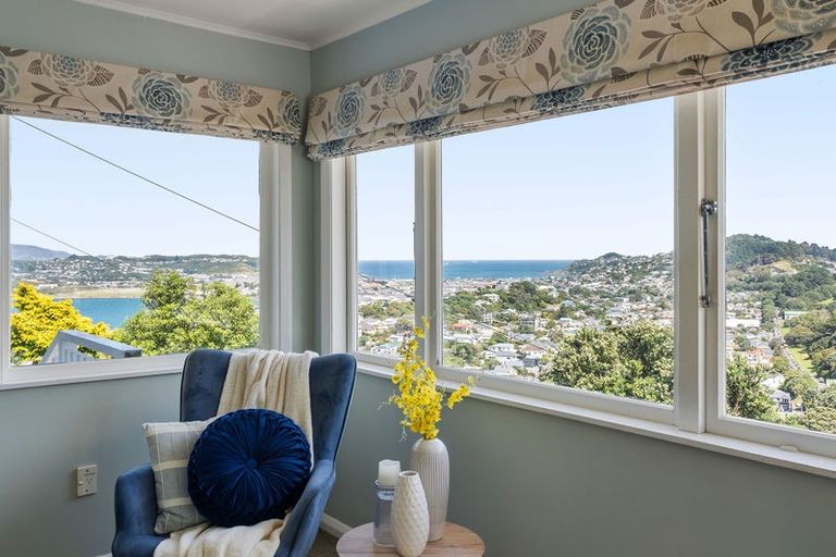 Photo of property in 100 Rakau Road, Hataitai, Wellington, 6021