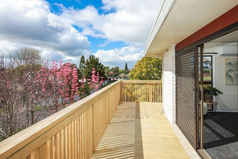 Photo of property in 1 Vincent Place, Dinsdale, Hamilton, 3204