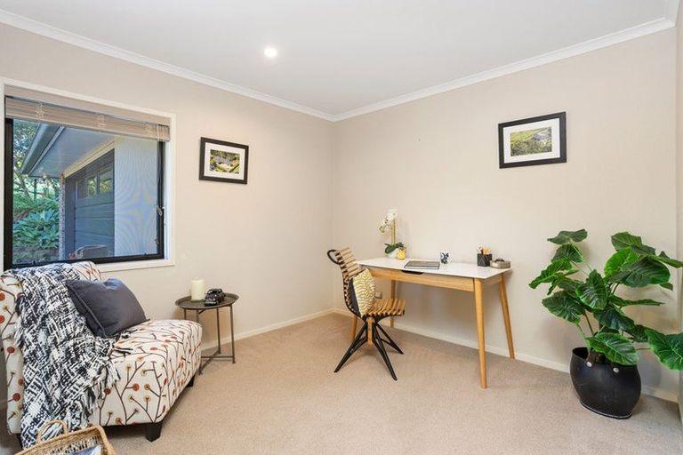 Photo of property in 114 Vaughans Road, Long Bay, Albany, 0792