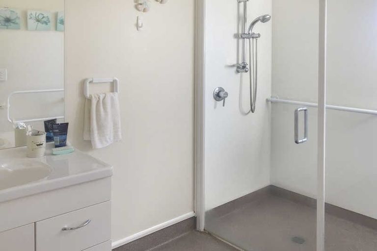 Photo of property in Sanctuary Villas, 10/294 Mairehau Road, Burwood, Christchurch, 8083