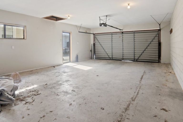 Photo of property in 2/60 Grahams Road, Burnside, Christchurch, 8041