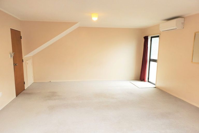 Photo of property in 1/2 Burdendale Grove, Churton Park, Wellington, 6037