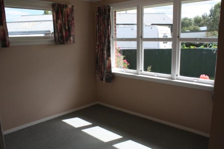 Photo of property in 8 Hughes Street, Waimate, 7924