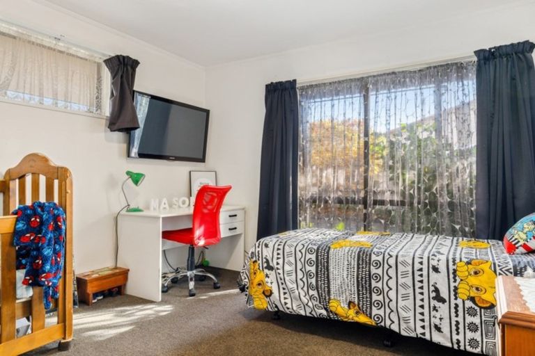 Photo of property in 9 Ludlow Place, Parklands, Christchurch, 8083