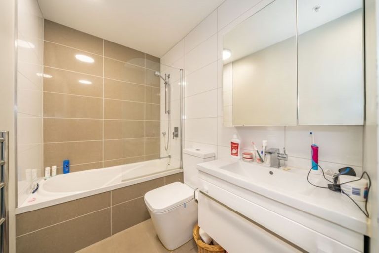 Photo of property in Masina Apartments, 107/80 Riddiford Street, Newtown, Wellington, 6021